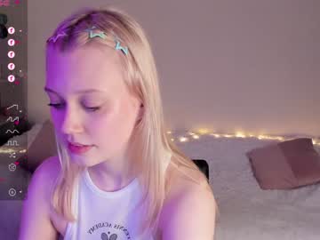 molly_blooom naked cam