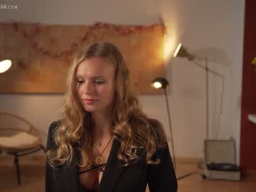 Naked cam girl chillwithkira image #2671899