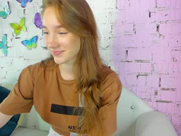 Naked cam girl afinasoft image #2321102