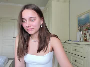 Naked cam girl eleonora_linn image #2366881