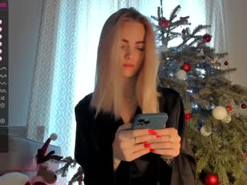 Naked cam girl brilliantvictoria image #3448310