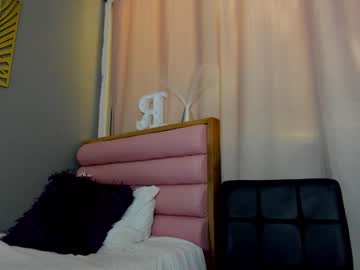 Naked cam girl roberta_lipa image #2991240