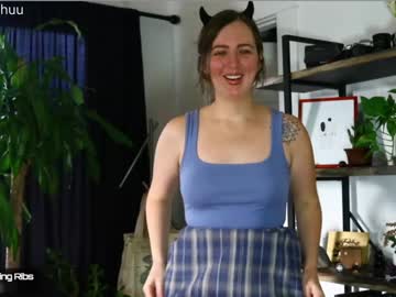Naked cam girl maeveminx image #2957129