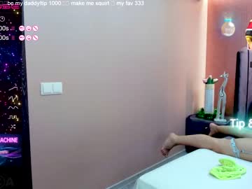 Naked cam girl xlindamilfx image #3439749