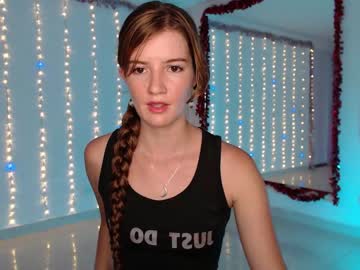 Naked cam girl cutenataly image #121527