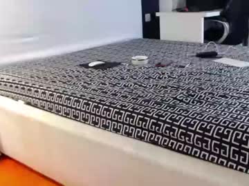 Naked cam girl carmela_fox image #1582986