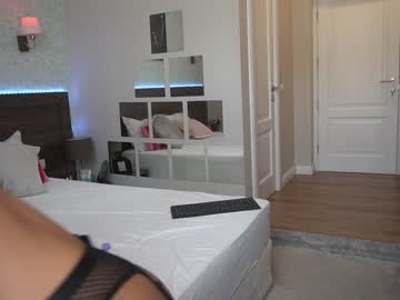 Naked cam girl erikabee image #1711147