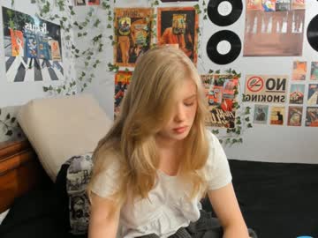 Naked cam girl albertadunnuck image #4043005