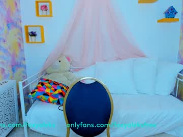 Naked cam girl foxy_aleks image #1237229