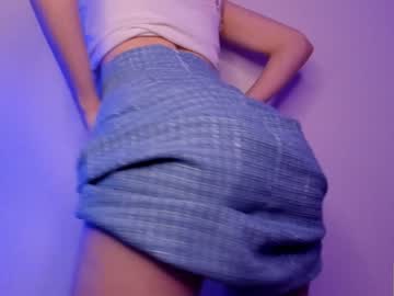 Naked cam girl amandamedrano image #3807612