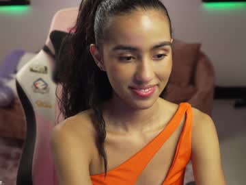 Naked cam girl amnie_ image #3760538