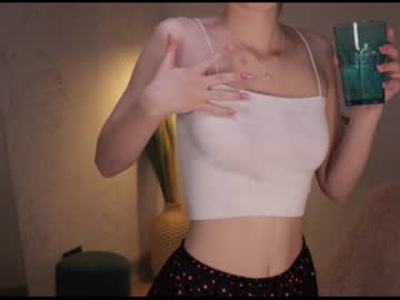 Naked cam girl gwen_sunshine image #1336759