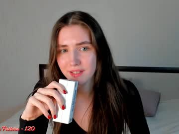 Naked cam girl saintlyn image #3171093