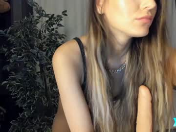Naked cam girl xxx_leila image #1466964
