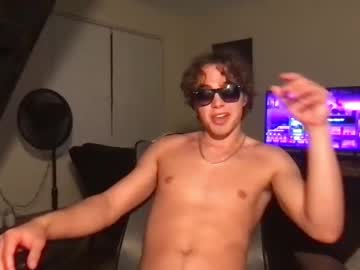 Naked cam couple prettiboiflacko image #1997617