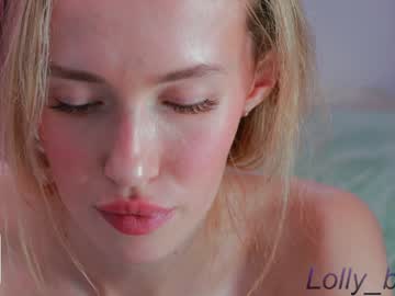 Naked cam girl lolly_bella_ image #2580890