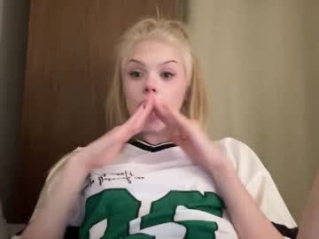 Naked cam girl sonyaplush image #3904289