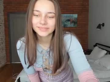 Naked cam girl eleonora_linn image #1791687