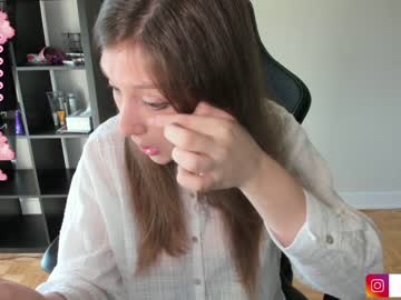Naked cam girl alexa_dream image #2662960