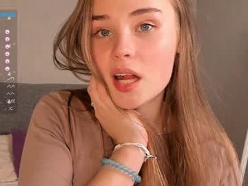 Naked cam girl cutie_bomb image #3115333