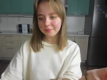 Naked cam girl 1_girl_ image #1475342