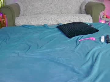 Naked cam couple roxxxy_and_dean image #1041265