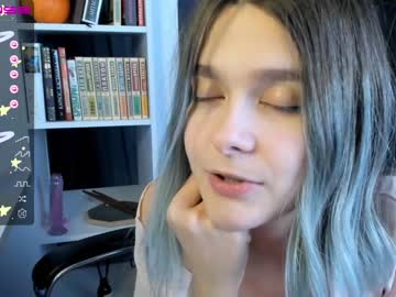 Naked cam girl icefroq image #2800181