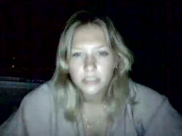 Naked cam girl molzbolzz image #3993074