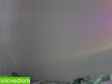 dreamy_lora naked cam