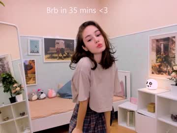 Naked cam girl harper_cruz image #1002402
