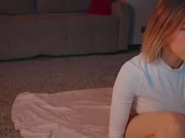 Naked cam girl angella_kleee image #3046764
