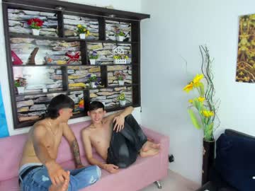Naked cam couple little_daphne image #1370230
