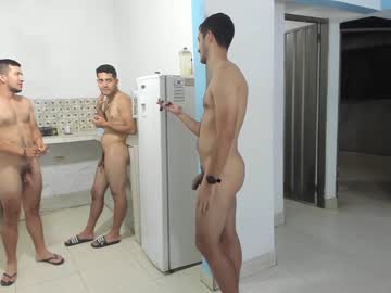 Naked cam man the_new_luxury image #2866576