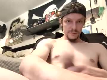 Naked cam man hungtxcock92 image #4055507