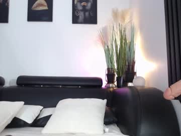 Naked cam girl marrylouanne image #2513276