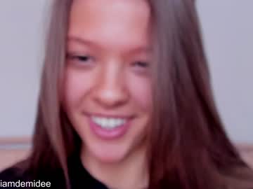 Naked cam girl _demi_dee_ image #1101161