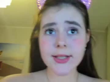 Naked cam girl emilia_bailey image #221970