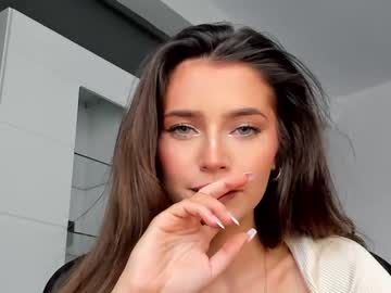 Naked cam girl isia_slay image #3312985