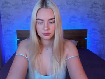 Naked cam girl 8a8y_nura image #50854