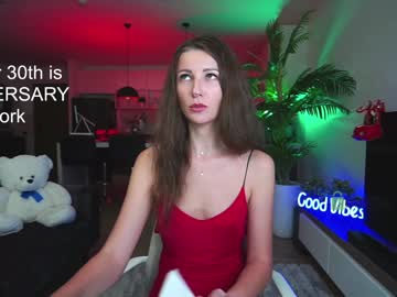 Naked cam girl anna_shine_ image #2969892