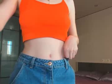 Naked cam girl willa_williams image #3298278