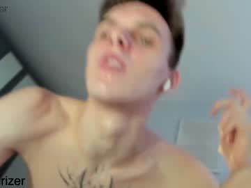 Naked cam man horny_jerk_roy_prick2001 image #1122940