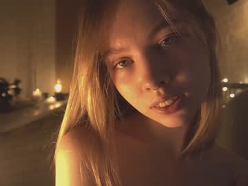 Naked cam girl bibi_it_is image #3064889