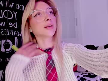 Naked cam girl mynameisnikki image #2880567