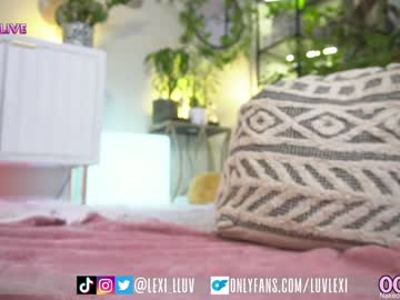 Naked cam girl lexi_luv image #2593457