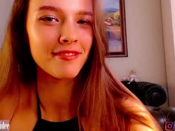Naked cam girl _demi_dee_ image #2853291