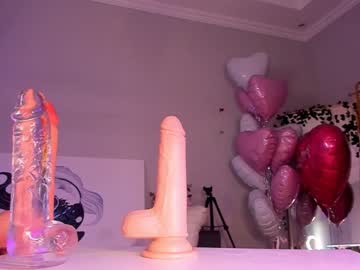 Naked cam girl makoto_mai image #3783549