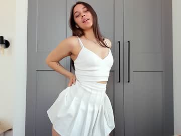 Naked cam girl eleonora_linn image #2063370