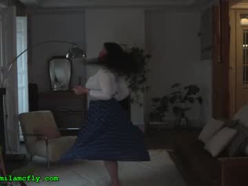 Naked cam girl mila_ image #3283310