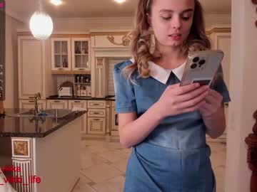 Naked cam girl misss_vikki image #1325427